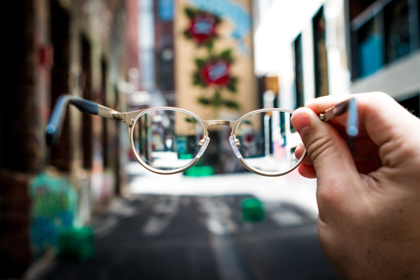 A Guide to Maintaining Your Eyewear for Longevity